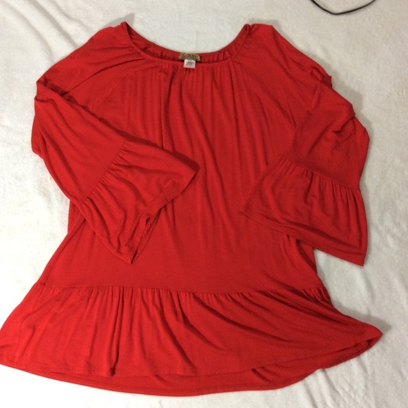 Bright Red Women’s Holiday Tunic - Picture 4 of 16
